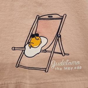 Uniqlo x Sanrio Gudetama T-shirt Sz S